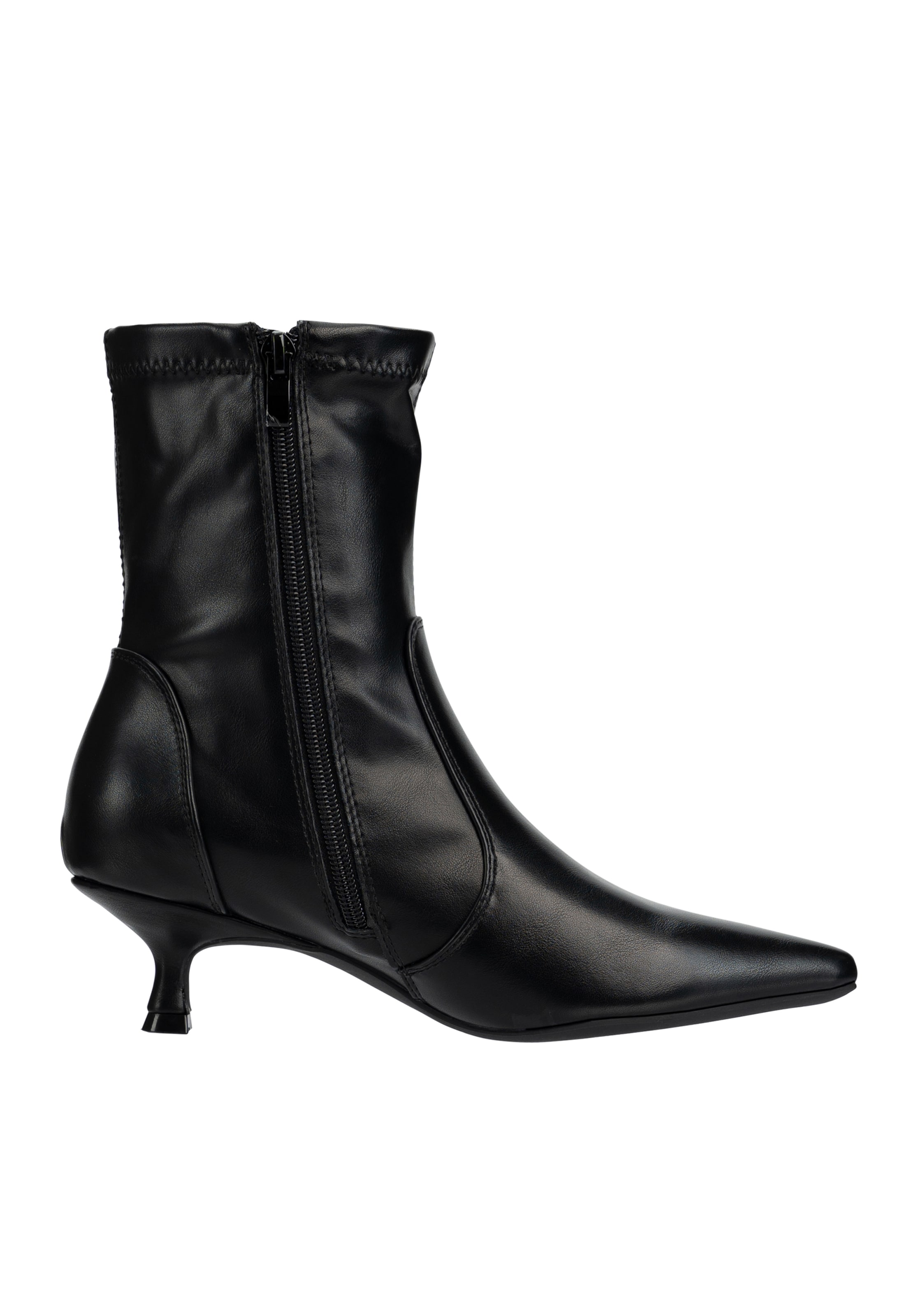 Salinyang Ankle Boots in Black
