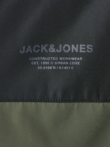 JACK & JONES Φθινοπωρινό και ανοιξιάτικο μπουφάν σε πράσινο