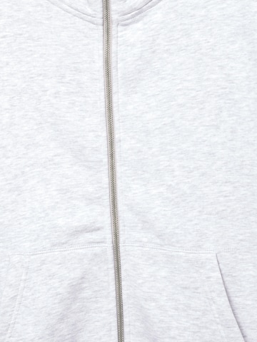 Veste de survêtement Pull&Bear en gris