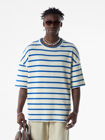 T-Shirt 'Knautia' VAMOS CLO en blanc : devant