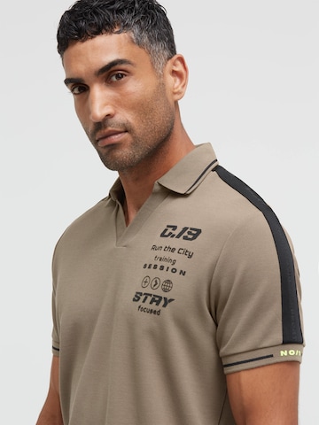 CAMP DAVID - Camiseta en beige