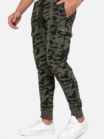Threadbare Tapered Pants 'Timber' in Green: front