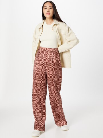 Missguided Wide leg Παντελόνι πλισέ σε καφέ