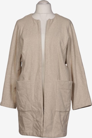 JAN 'N JUNE Mantel M in Beige: Vorderseite