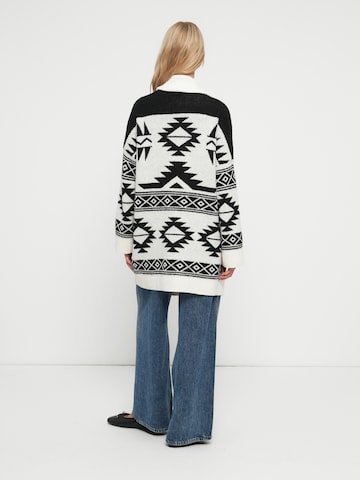 Noisy may Knit cardigan 'NMLEISE' in Beige