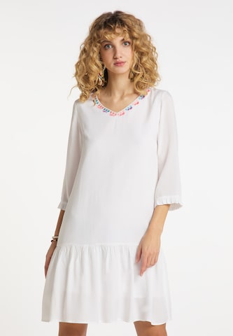 usha FESTIVAL Dress in White: front