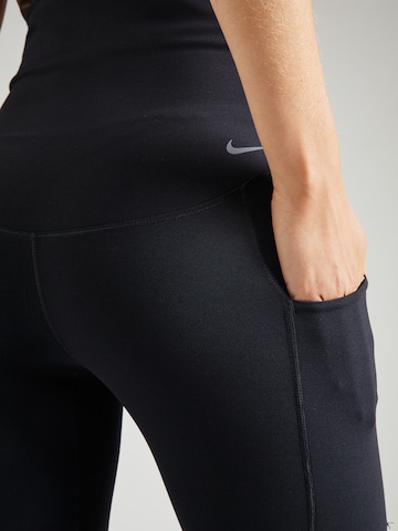 NIKE Skinny Sporthose 'ZENVY' in Schwarz