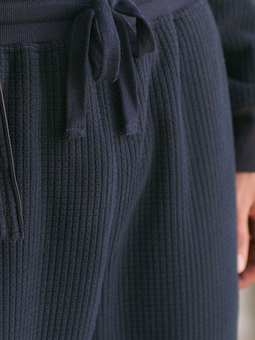 Tapered Pantaloni di Next in blu