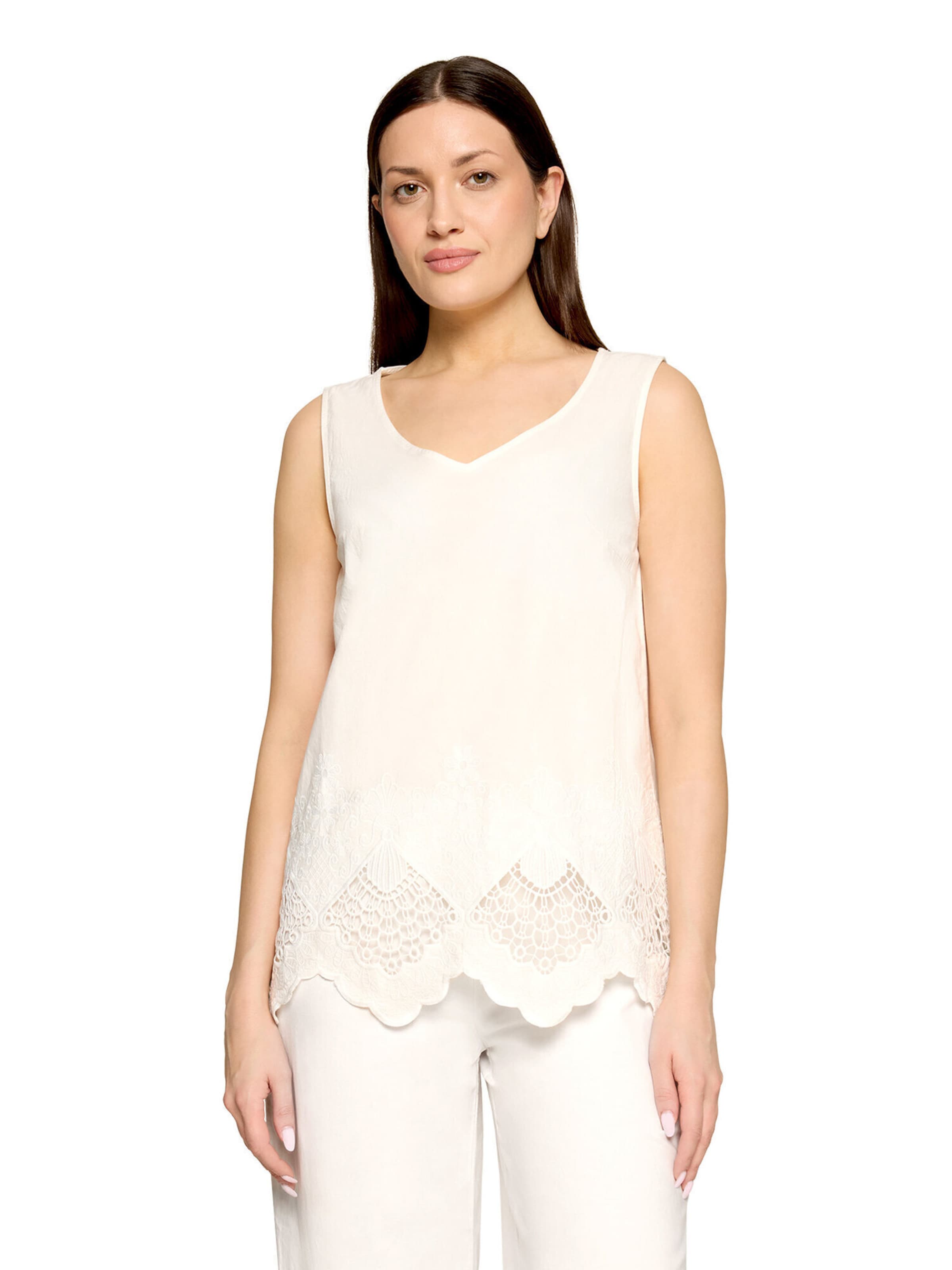 Betty Barclay Blouse in White: front