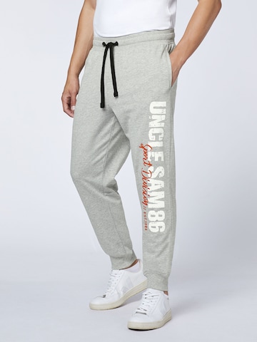 UNCLE SAM Regular Pants in Grey: front