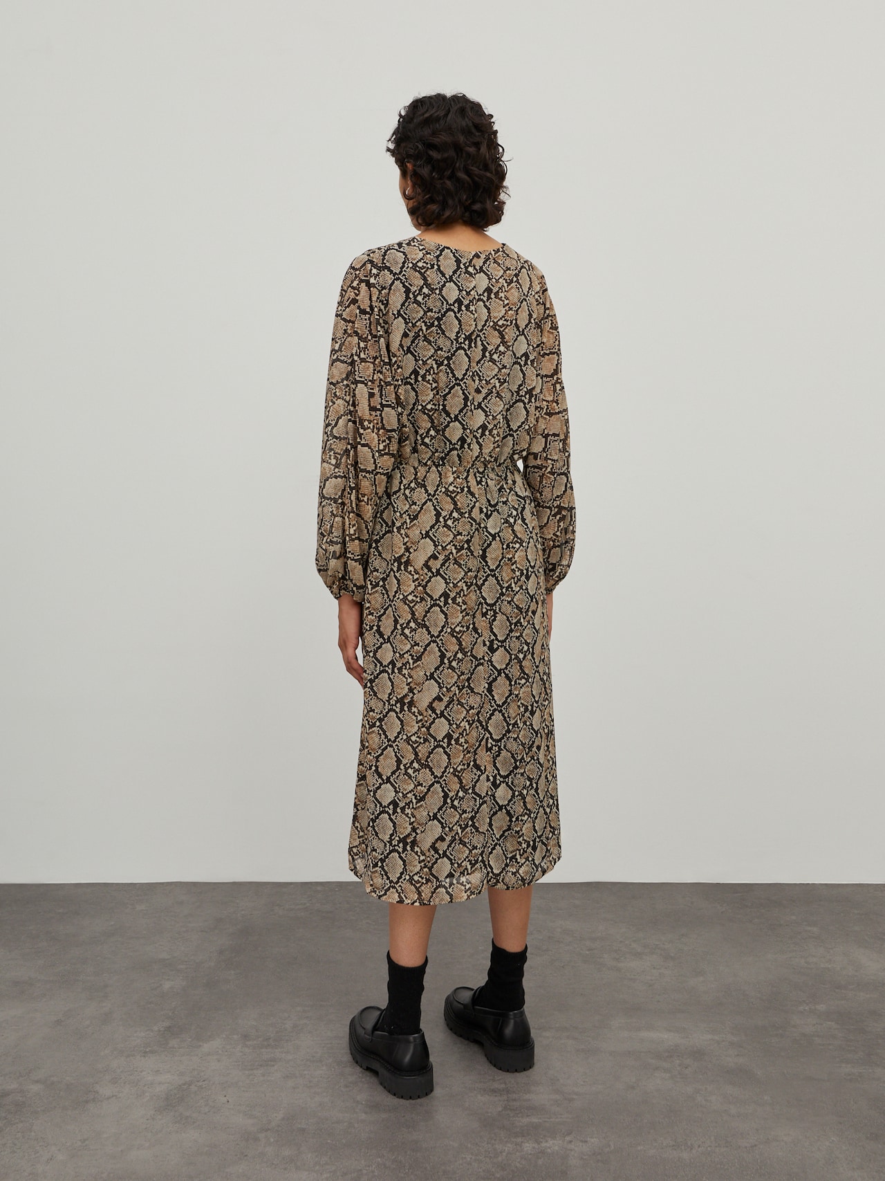 EDITED Produits Robe 'Adalee' mélange de couleurs