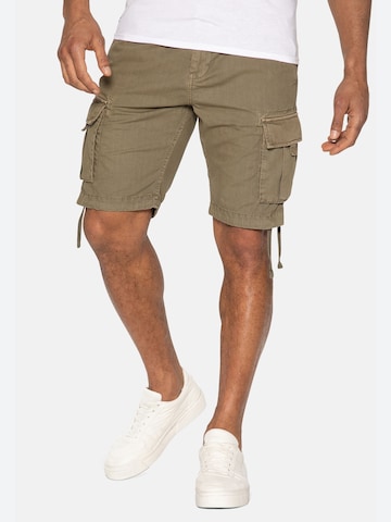 Threadbare Regular Cargo Pants 'Manchester' in Green: front