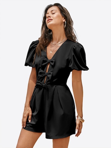 Salopeta de la Imily Bela pe negru