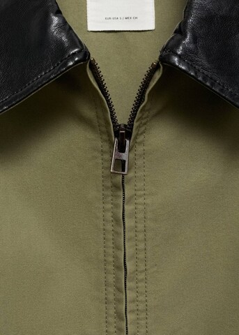 MANGO Jacke in Grün