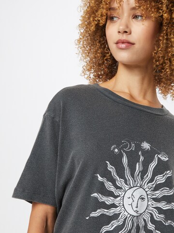 BDG Urban Outfitters Shirt in Black