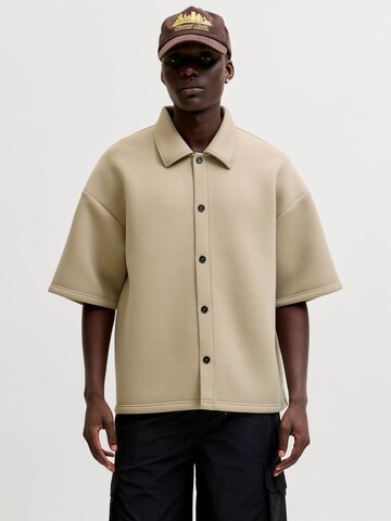 JACK & JONES - Ajuste confortable Camisa en beige: frente