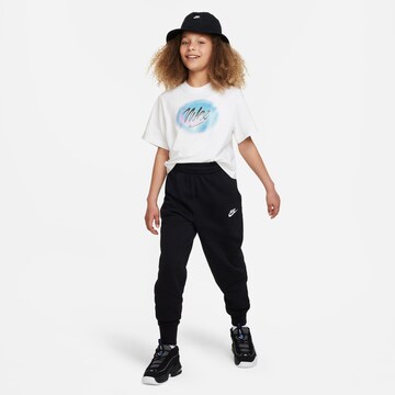 Effilé Pantalon 'Club Fleece' Nike Sportswear en noir