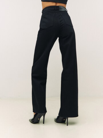 ÉVOIR by Alena Gerber Wide leg Jeans in Zwart