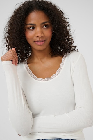 Kaffe Shirt 'KAOmi' in Wit