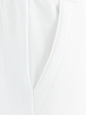 Tommy Life Regular Workout Pants in White