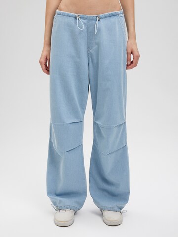 Mavi Loose fit Jeans 'HILL' in Blue: front