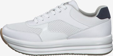 Sneaker low de la s.Oliver pe alb