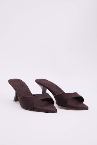 Trendyol - Zapatos abiertos en marrón