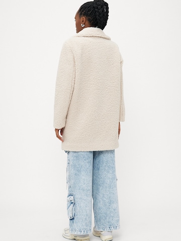 smėlio Vero Moda Petite Demisezoninis paltas 'VMKYLIE'