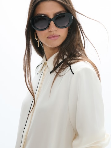 Lola Casademunt Bluse i beige