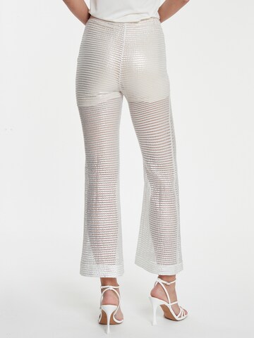 Regular Pantalon 'Wahori' Ana Alcazar en blanc