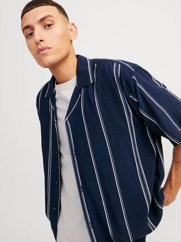 JACK & JONES Comfort fit Button Up Shirt 'Jeff' in Blue