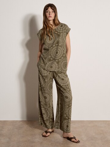 Wide Leg Pantalon ' ' Apricot en vert : devant