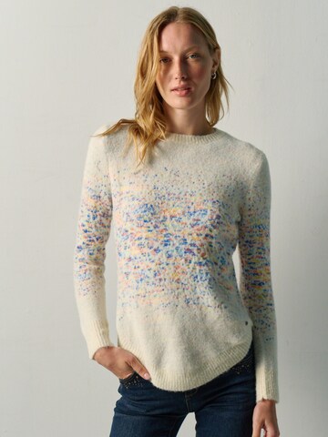 Pull-over KOROSHI en blanc : devant