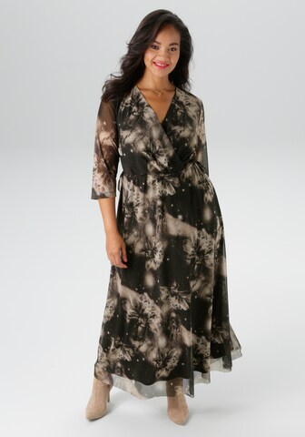 Aniston Dress in Black: front