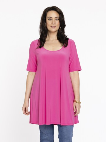 Yoek Tunic in Pink: front