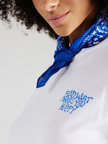 PIECES T-Shirt 'PCNESSIE' in Weiß