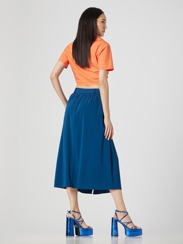 Katy Perry exclusive for ABOUT YOU Rok 'Julia' in Blauw