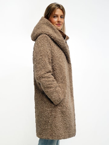 Funk since 1776 Winter Coat in Brown