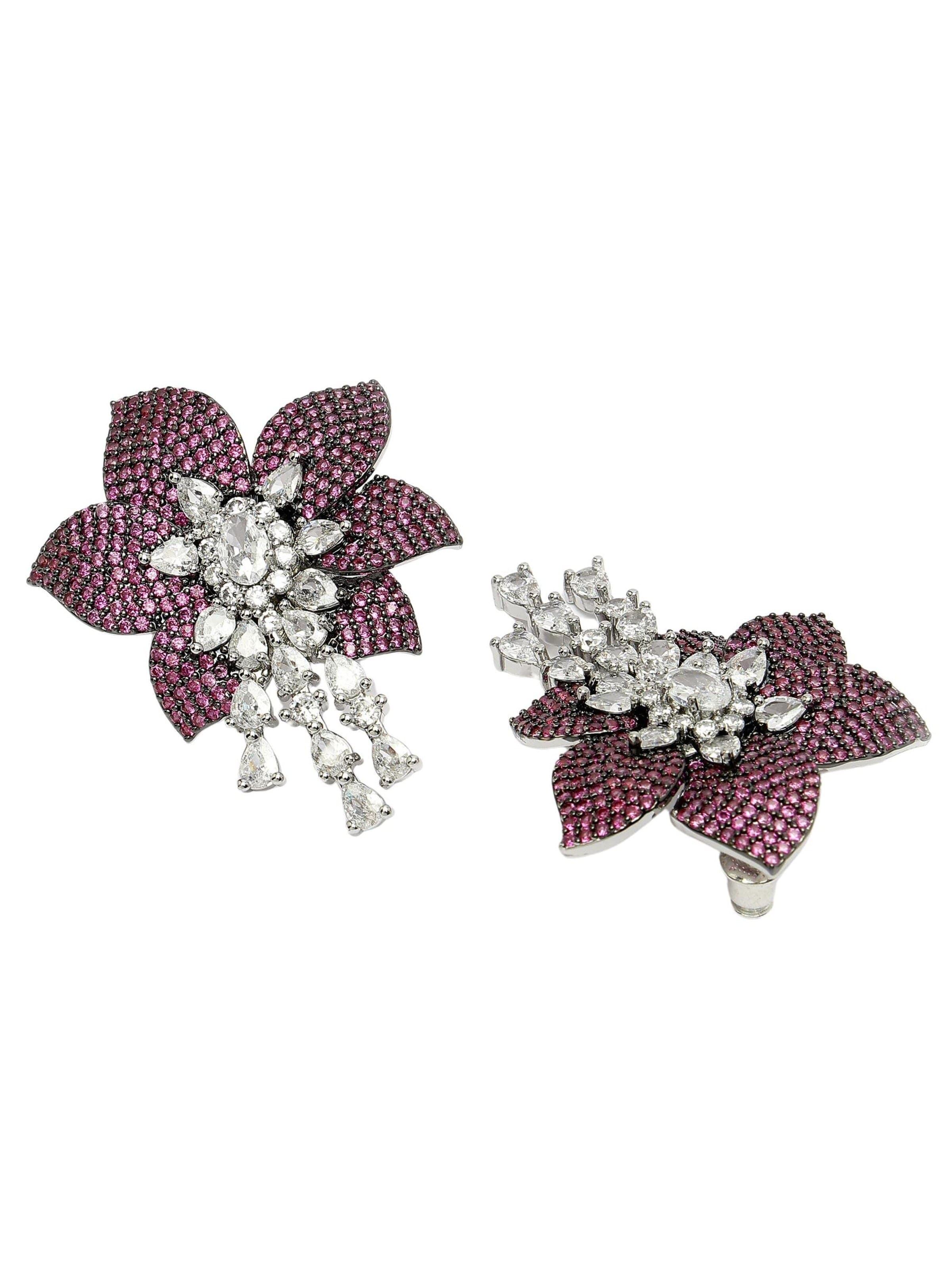 AVANT-GARDE PARIS Earrings 'Dariata' in Purple