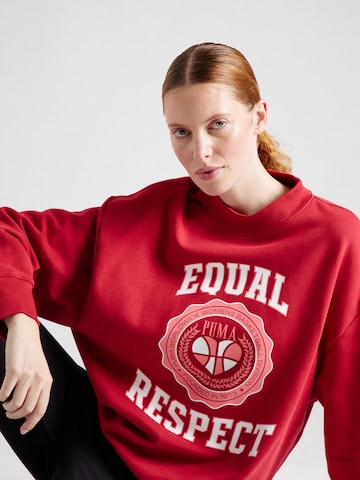 PUMA - Sweatshirt de desporto 'Game Love' em vermelho