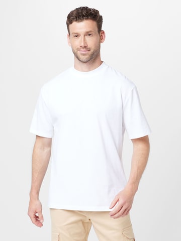 T-Shirt TOPMAN en blanc : devant