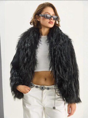 Bianco Lucci Between-Season Jacket in Black