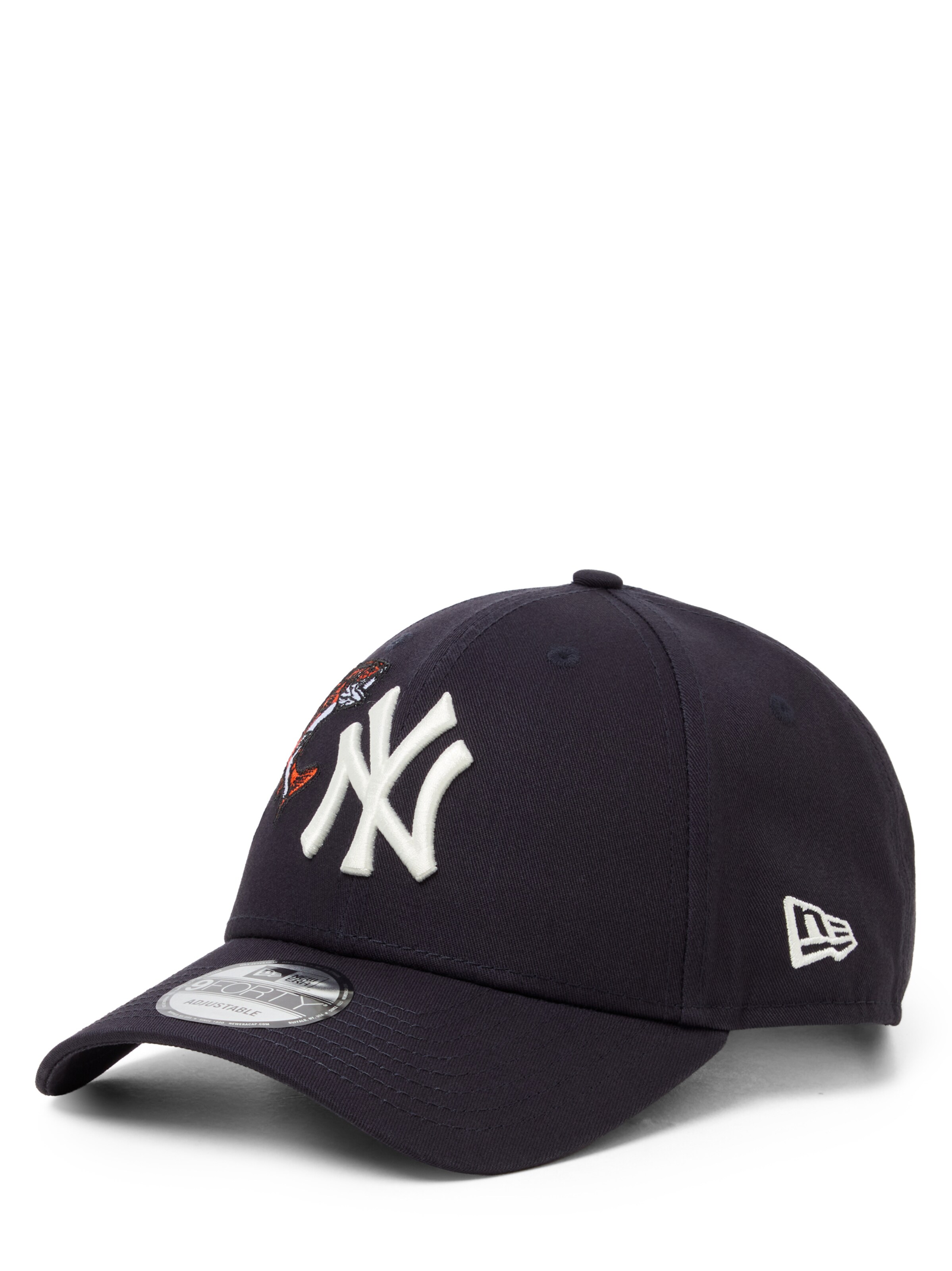 NEW ERA Cap in Black: front