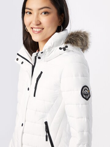 Superdry Jacke in Weiß