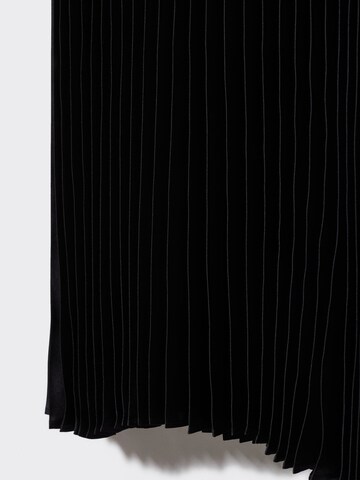 MANGO Spódnica w kolorze czarny