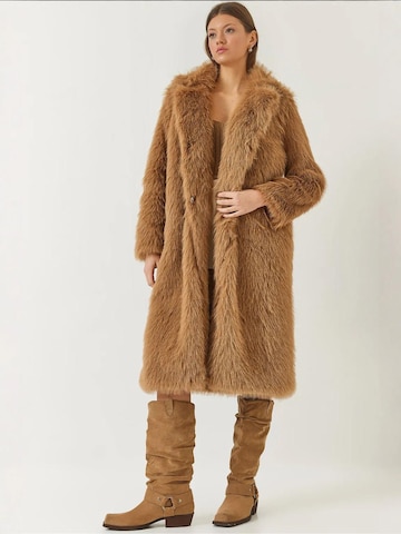 Manteau d’hiver Bianco Lucci en marron