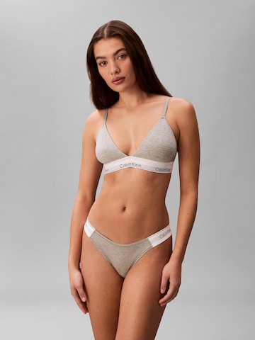 Slip Calvin Klein en gris : devant