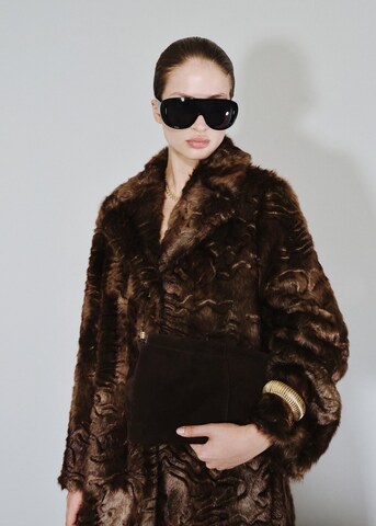 MANGO Clutch 'Min Paulo' in Brown