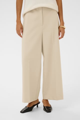 Loosefit Pantalon à plis 'SLCorinne' SOAKED IN LUXURY en beige : devant