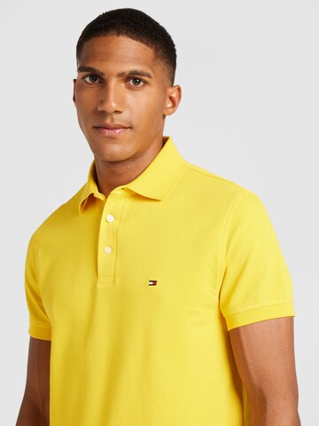 TOMMY HILFIGER - Camiseta '1985' en amarillo